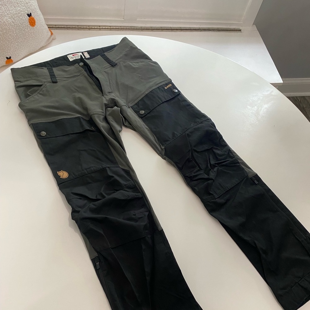 Fjallraven Raven “Keb trousers “